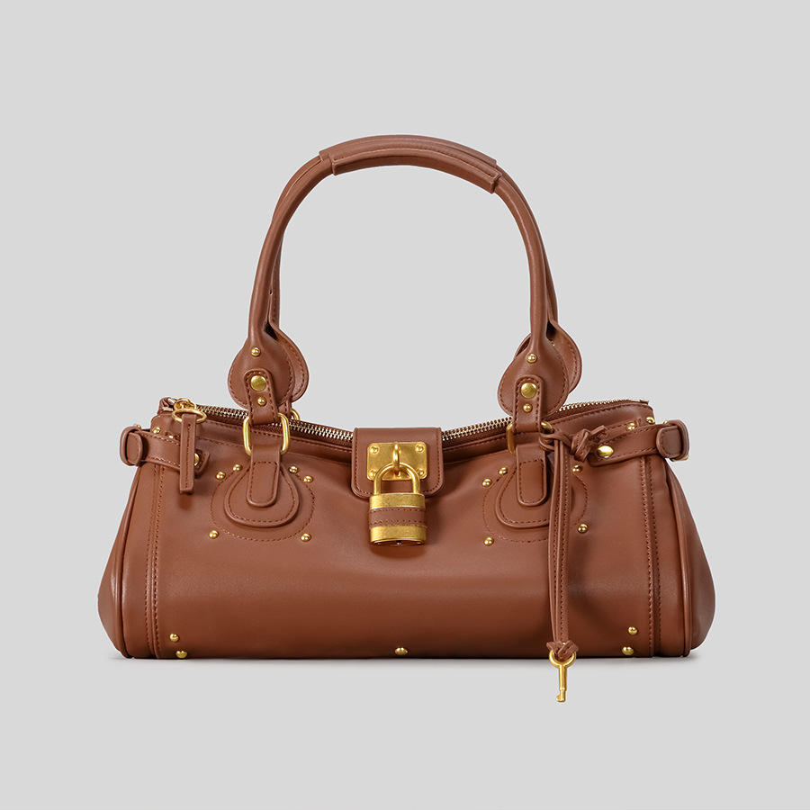 오리지널 니치 디자인 새로운 고품질 레트로 리벳 보스턴 - Women Bags Discount 리뷰 및 가격