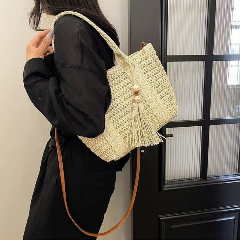 새로운 스타일 여성용 밀짚 핸드백 대용량 태슬 비치 숄 - Woven Straw Bag 리뷰 및 가격