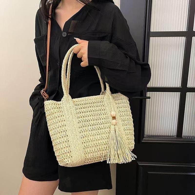 새로운 스타일 여성용 밀짚 핸드백 대용량 태슬 비치 숄 - Woven Straw Bag 리뷰 및 가격