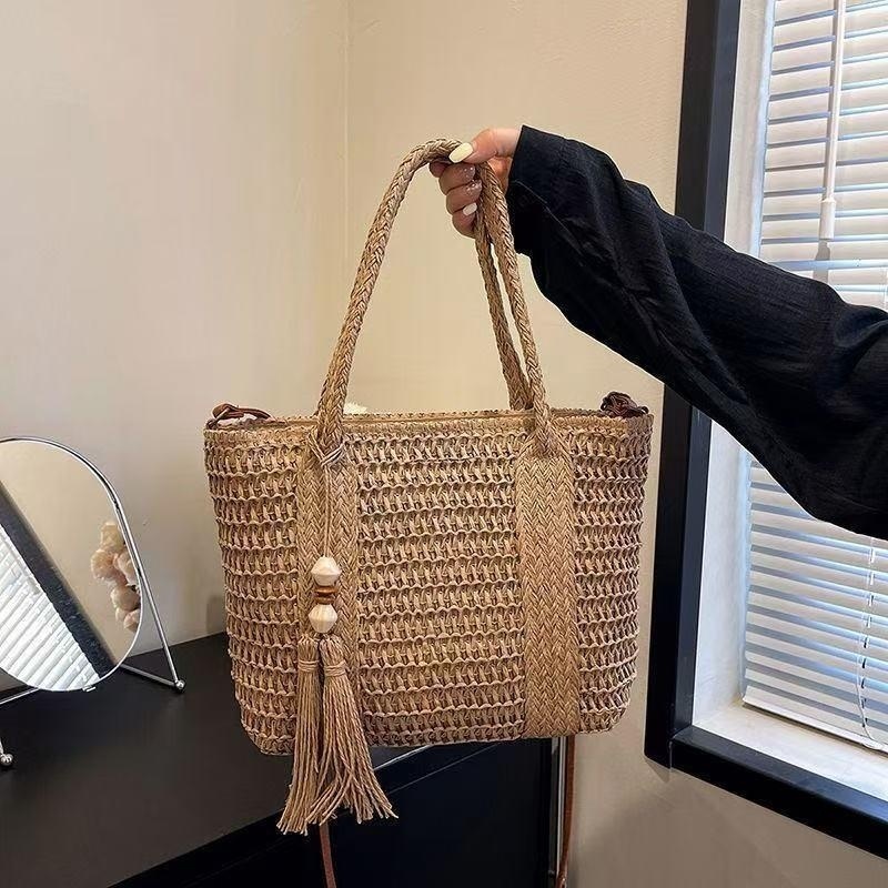 새로운 스타일 여성용 밀짚 핸드백 대용량 태슬 비치 숄 - Woven Straw Bag 리뷰 및 가격