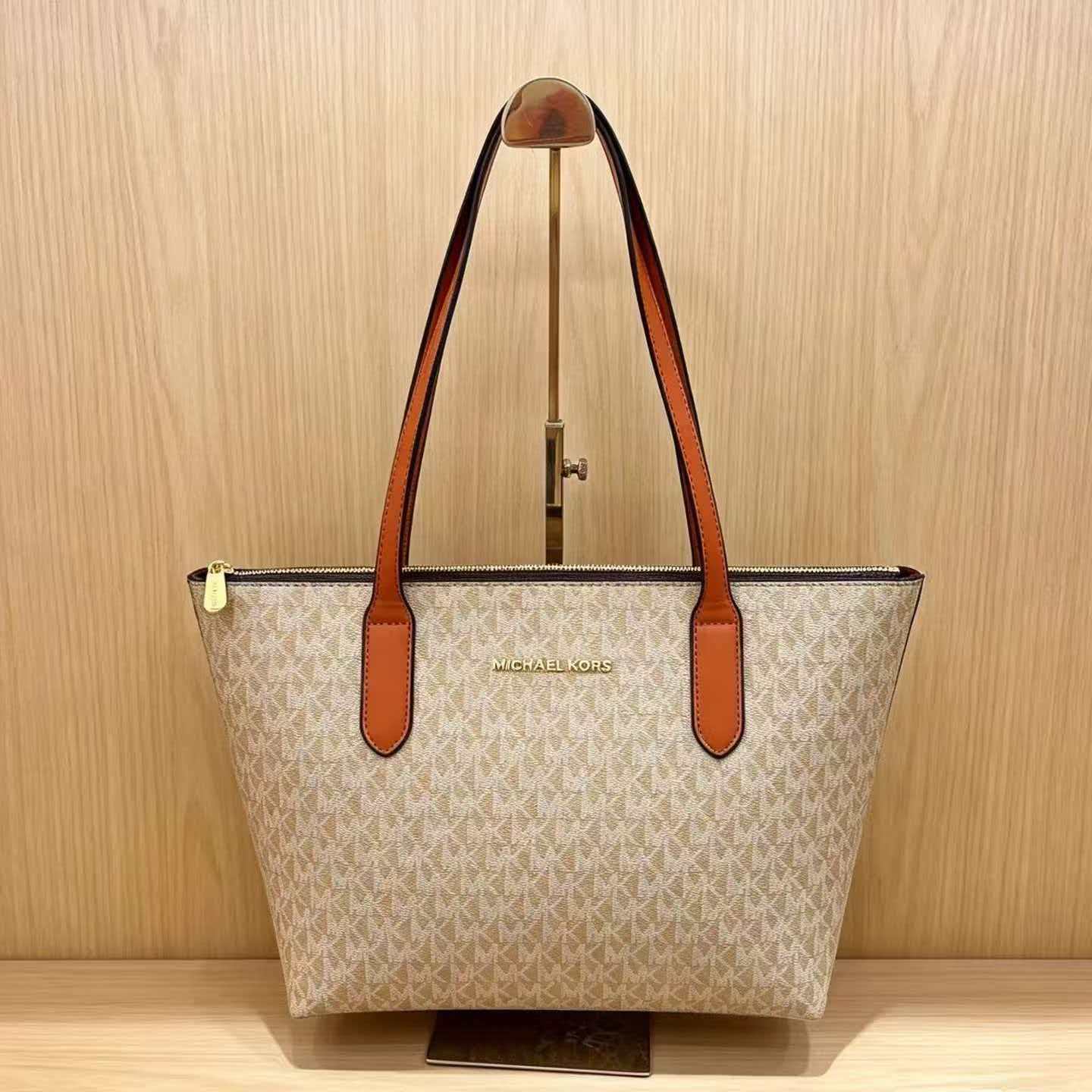 마이클 코어스 머서 새로운 심플하고 우아한 여성용 크로 - Women'S Tote Bags Michael Kors 리뷰 및 가격